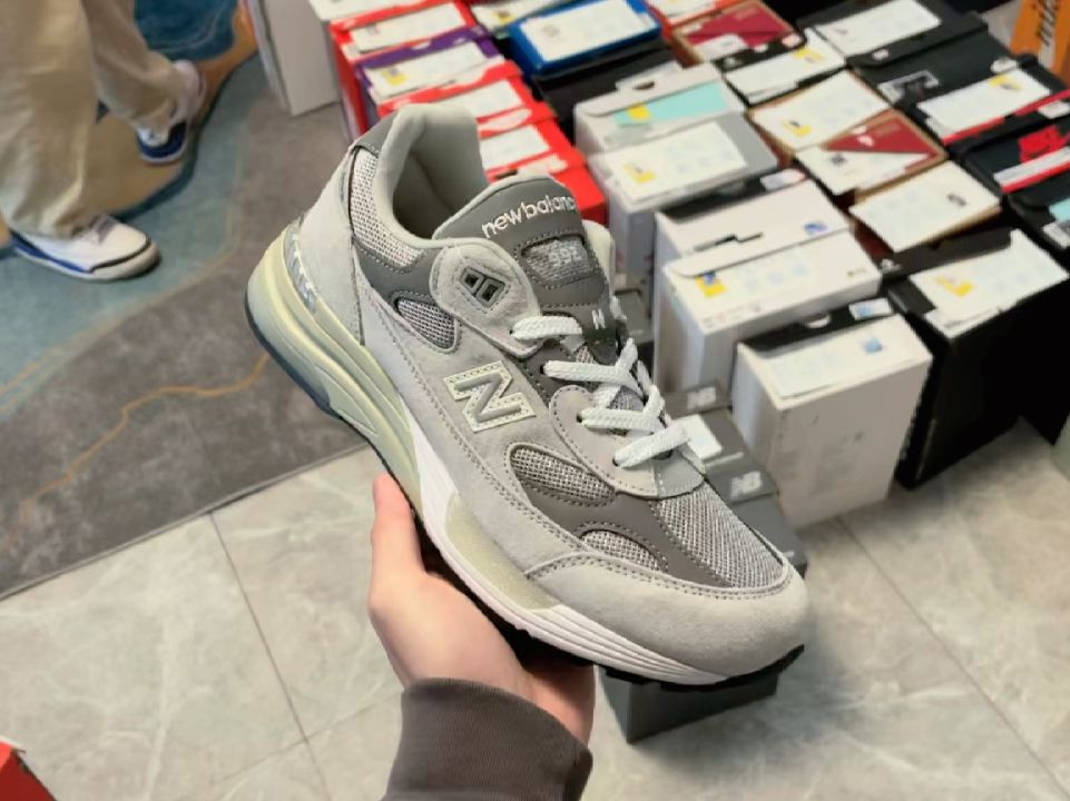 厚底 尖头 低帮 系带 深口鞋  - VALI鞋履AI设计主图