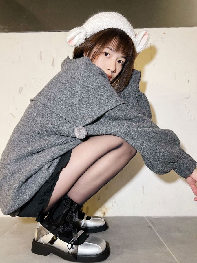H型 连帽领 纪念碑灰 正灰色 酱黑色 甜妹风 甜美 