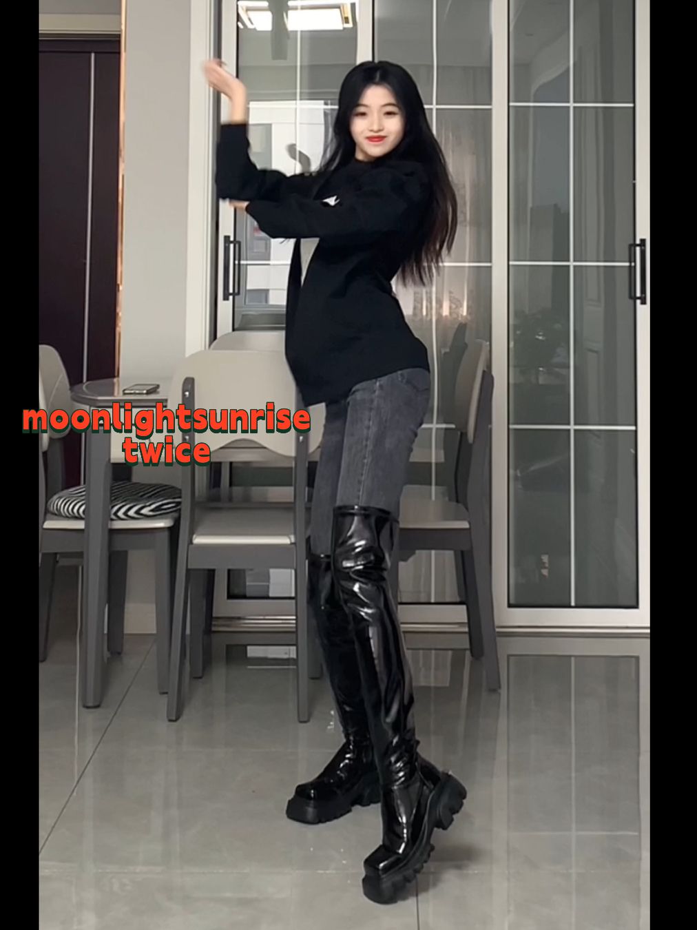  - VALI鞋履AI设计主图