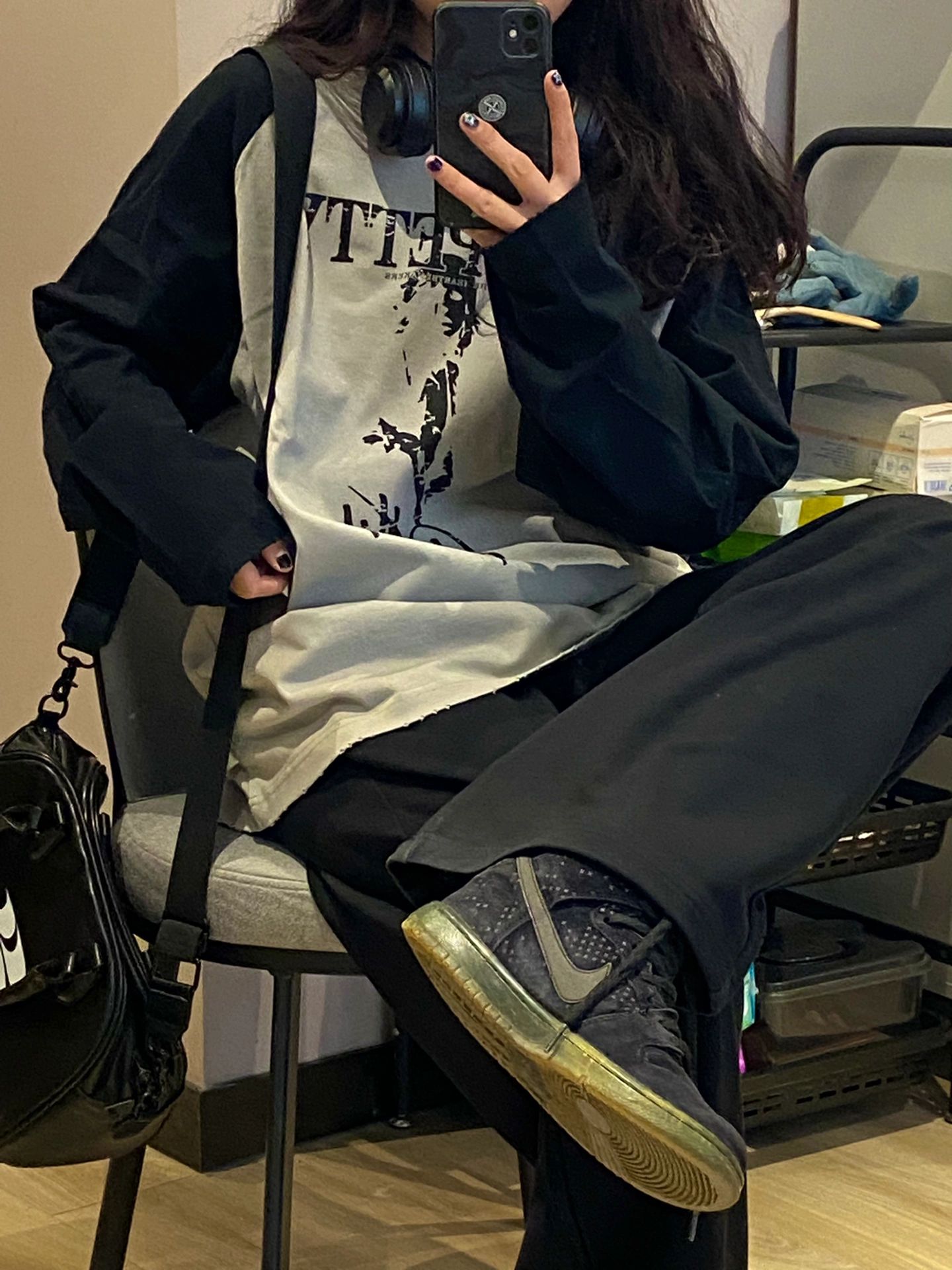 针织面料 H型 文字图案 印花 蓝黑色  - VALI鞋履AI设计主图