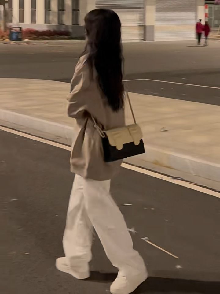 自然色  - VALI鞋履AI设计主图