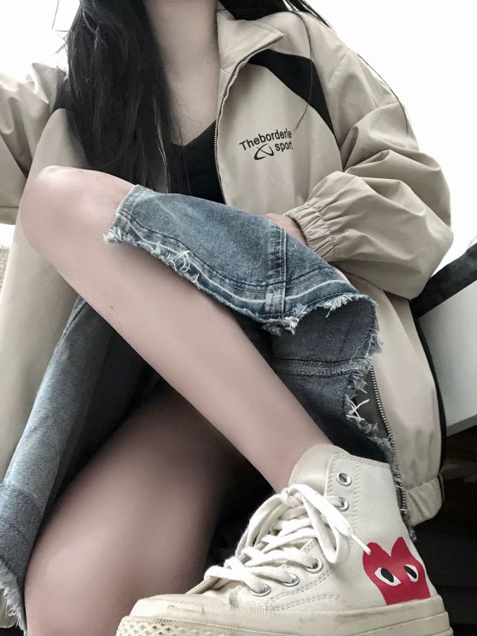 H型 翻领 文字图案 拼接 酱黑色 