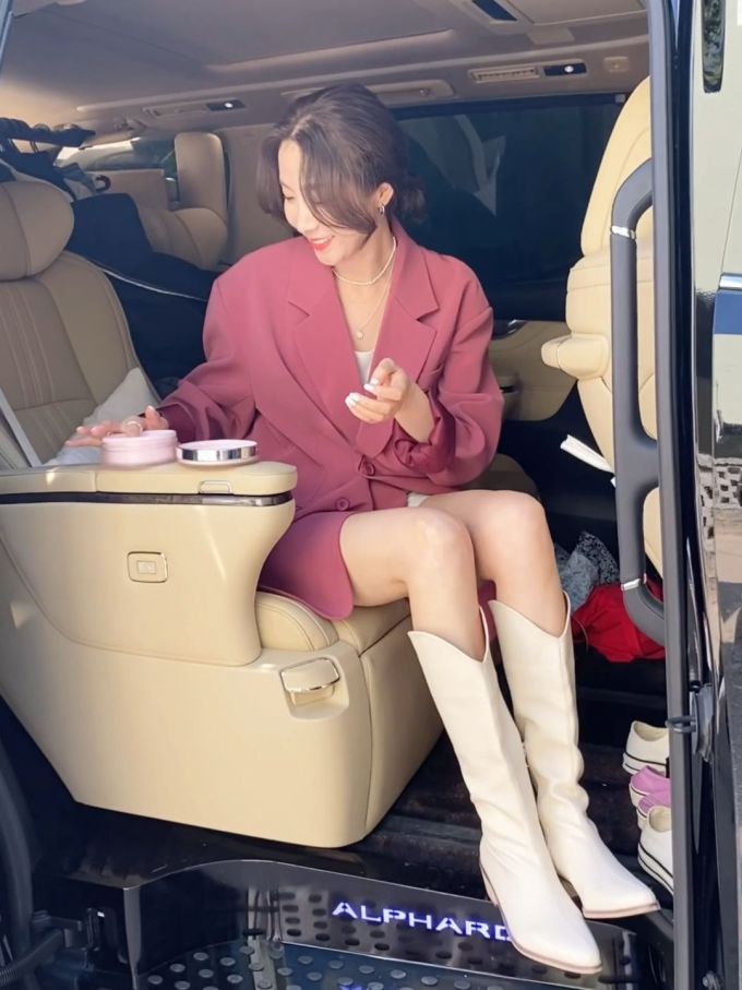 正装面料 H型 翻驳领 玫瑰酒红紫 冬青果色 草莓红 基础扣饰 都市 