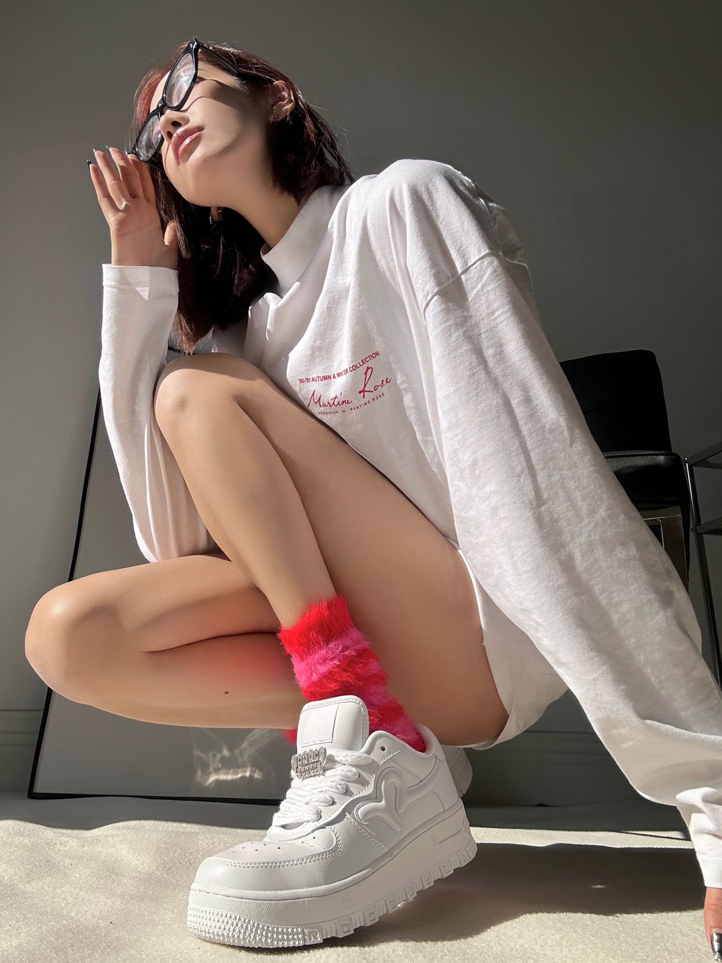 针织面料 H型 圆形领 文字图案 印花 玫瑰褐粉 沙白色 运动  - VALI鞋履AI设计主图