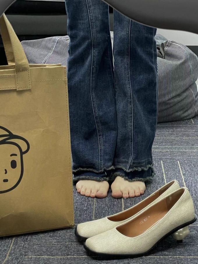 牛仔面料 洗水 深蓝黑色 