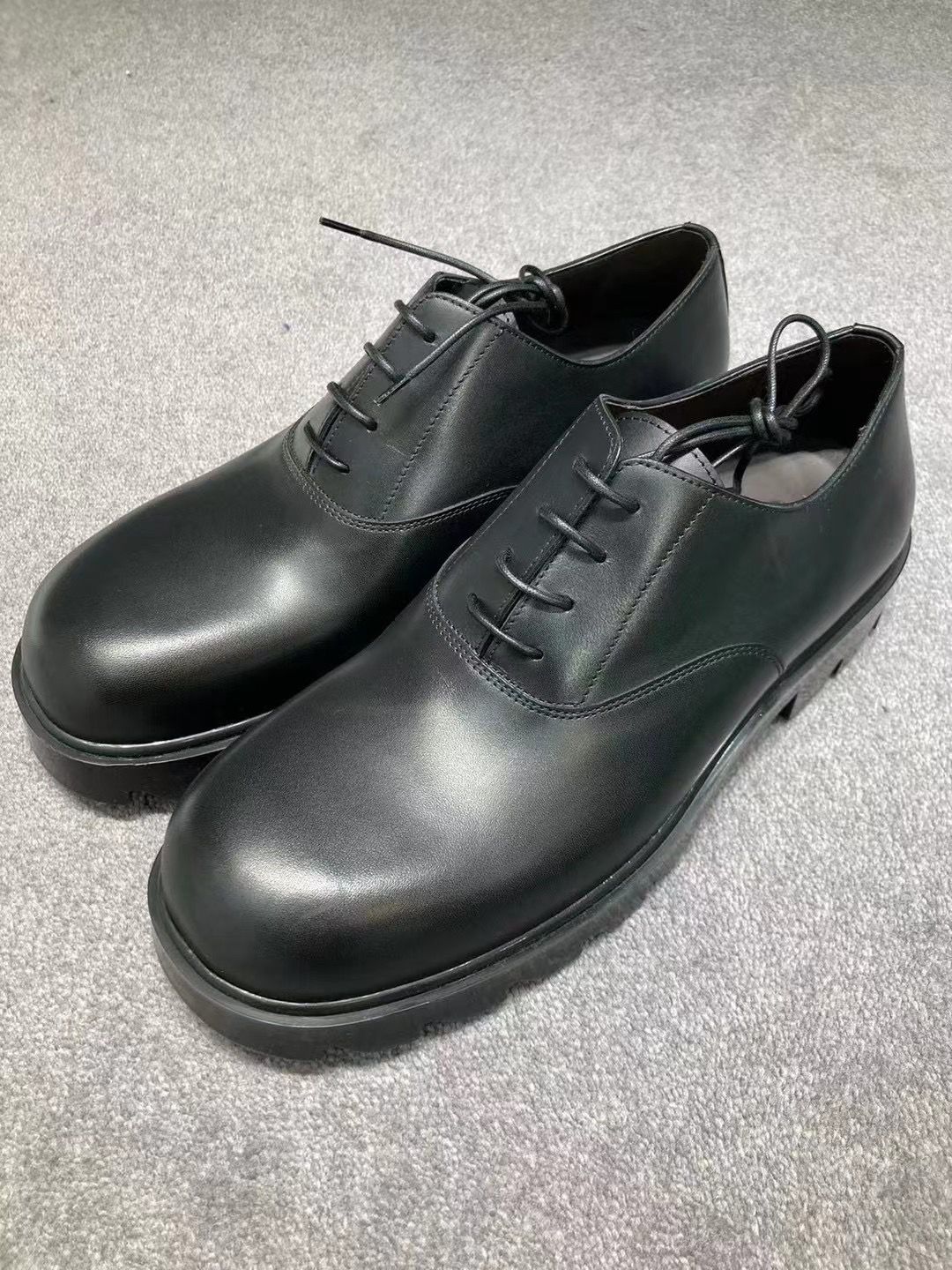 粗跟 低跟 圆头 低帮 系带 深口鞋 皮革  - VALI鞋履AI设计主图