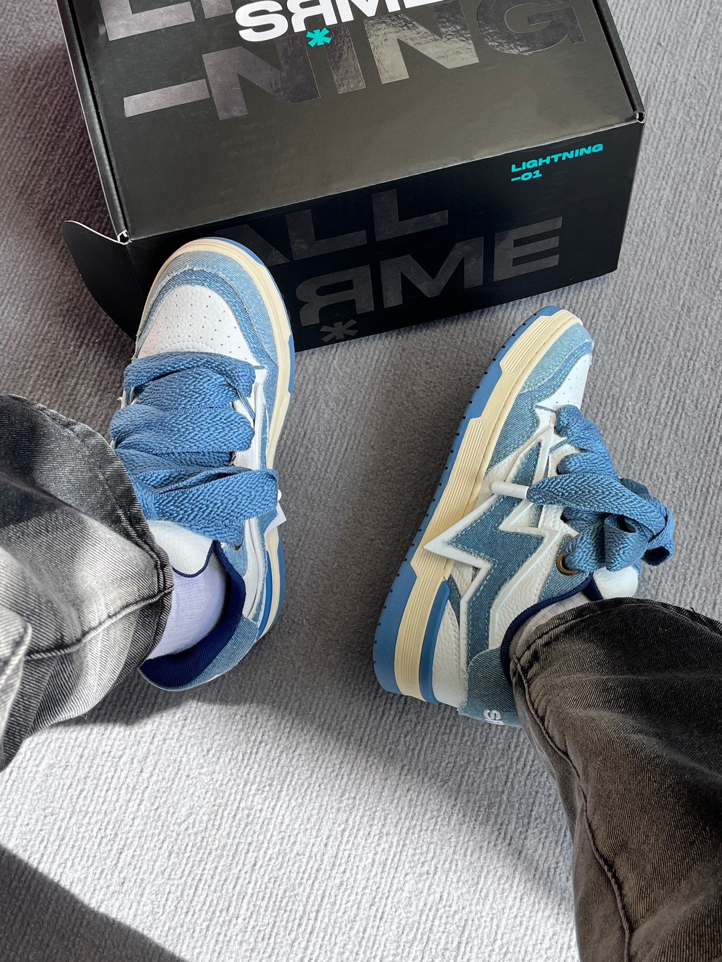 平底 圆头 系带 深口鞋  - VALI鞋履AI设计主图