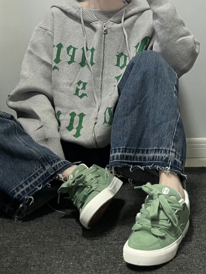 针织面料 H型 连帽领 文字图案 印花 银色 轿车黑 火石灰 基础绳带 