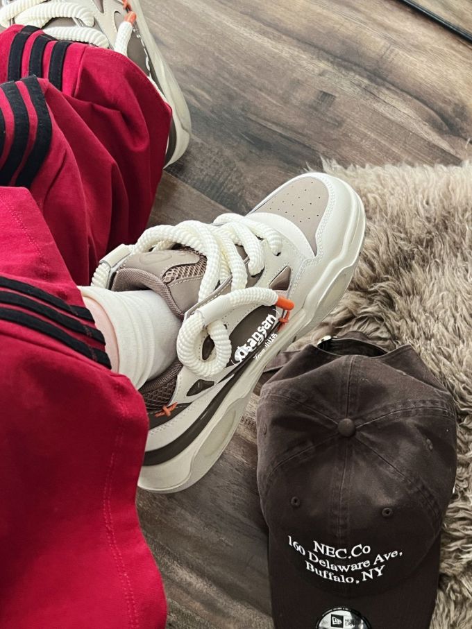 平底 圆头 系带 深口鞋 皮革 