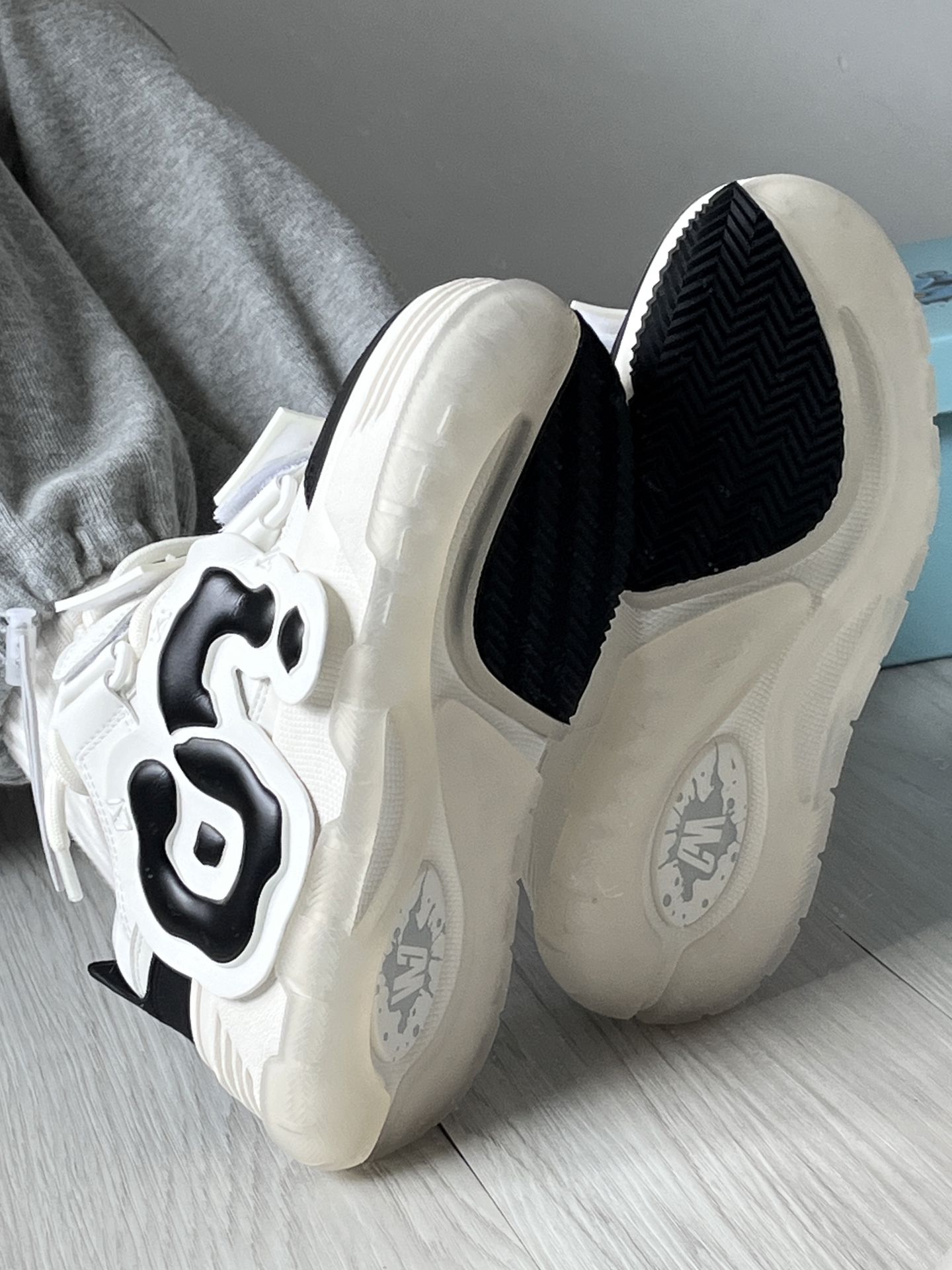 平底 圆头 低帮 系带 深口鞋  - VALI鞋履AI设计主图