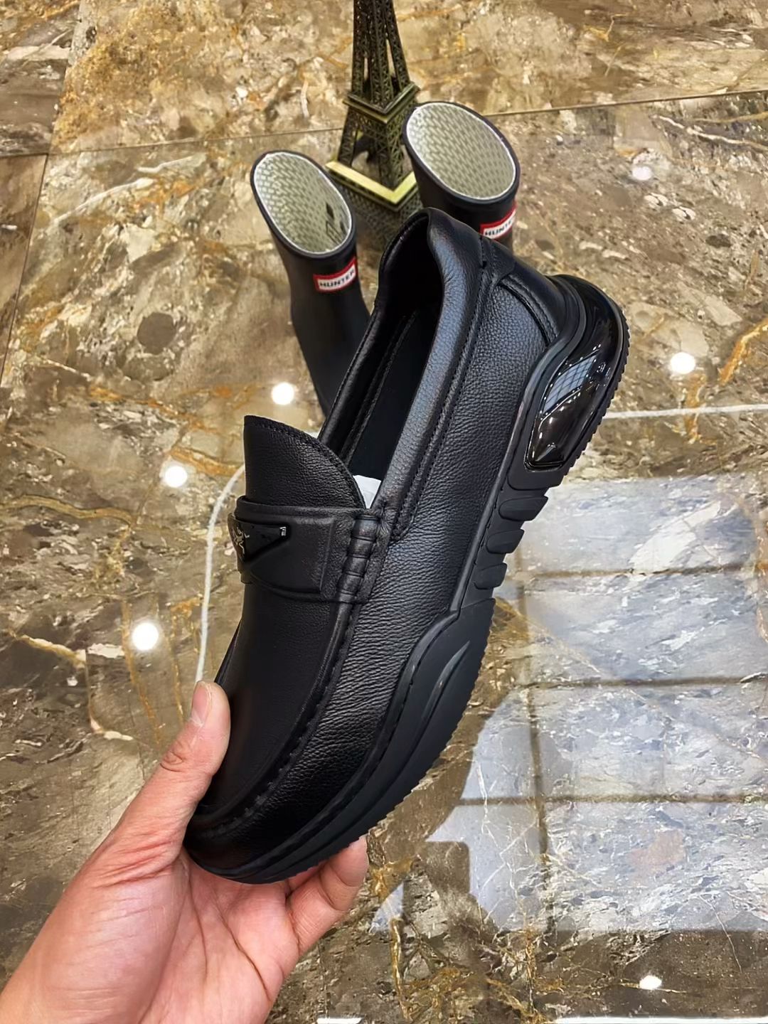 低跟 圆头 低帮 一脚蹬 深口鞋 皮革  - VALI鞋履AI设计主图