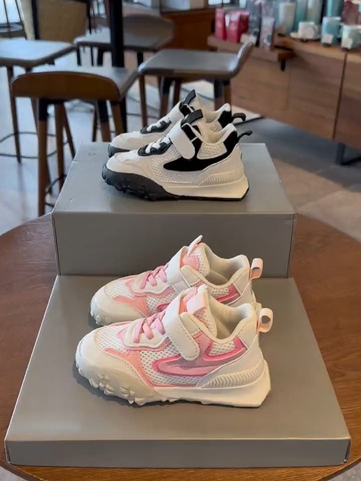 厚底 圆头 低帮 魔术贴 深口鞋  - VALI鞋履AI设计主图