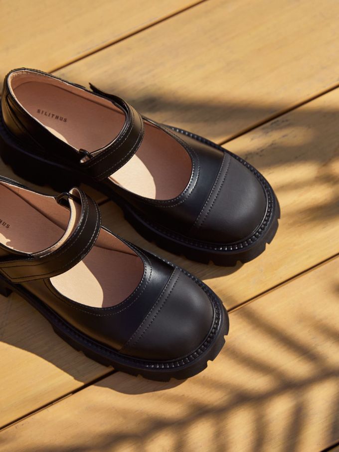 圆头 低帮 袢扣 中口鞋 皮革 