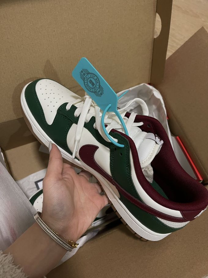 平底 圆头 低帮 系带 深口鞋 皮革 