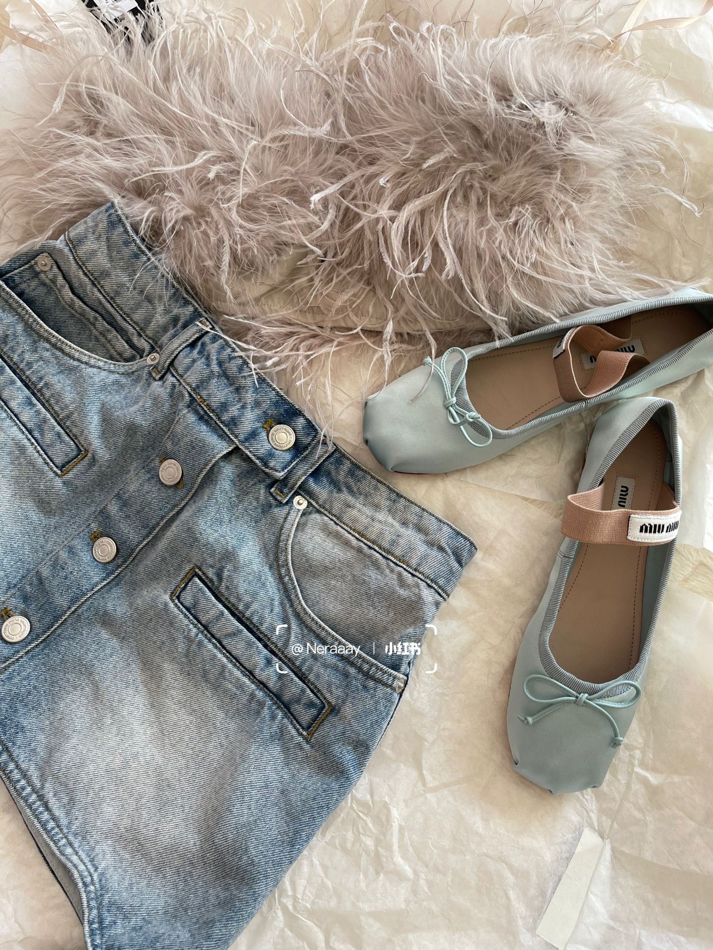 牛仔面料 洗水 轿车黑 纪念碑灰 基础扣饰  - VALI鞋履AI设计主图