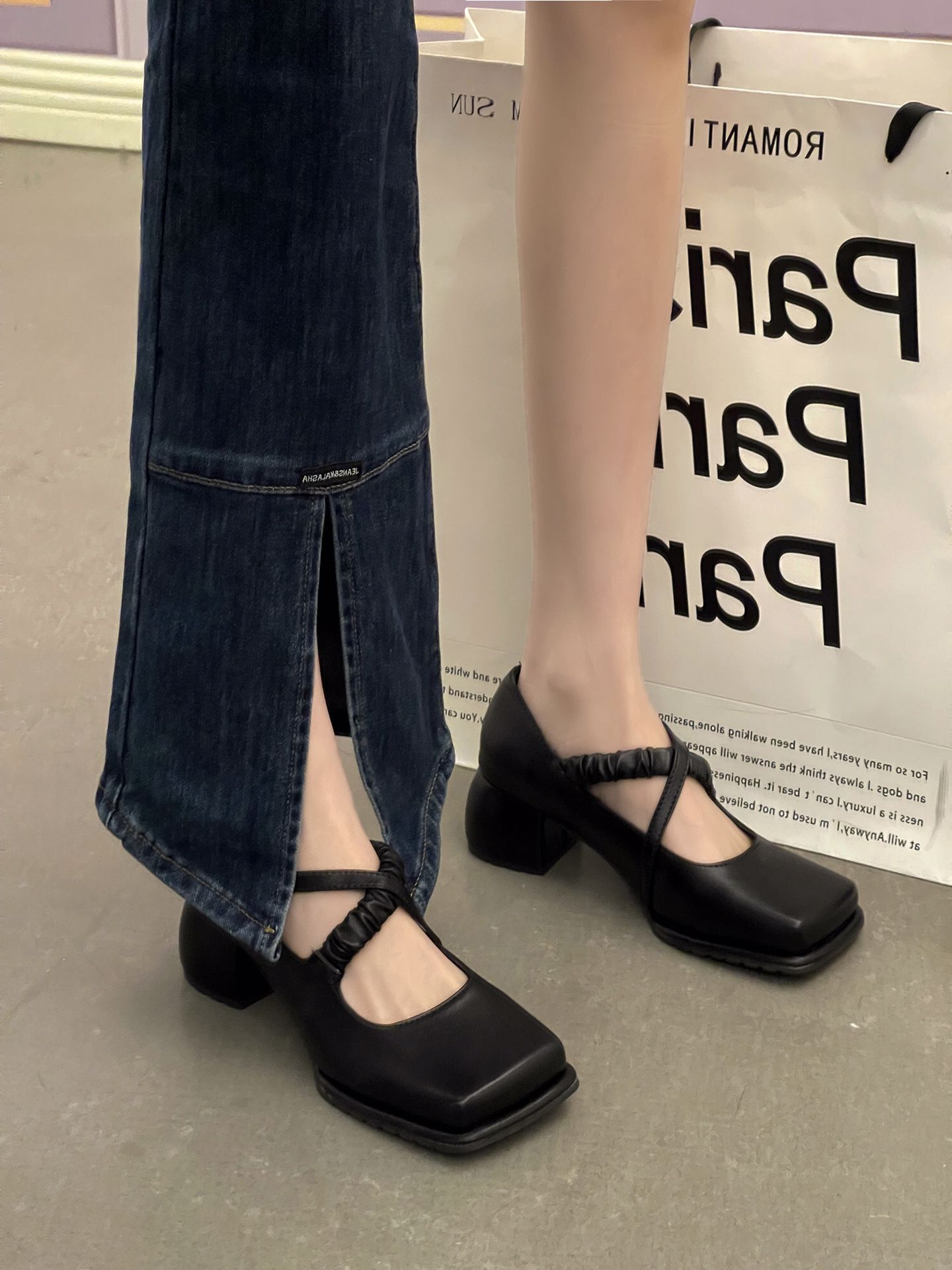 粗跟 中跟 方头 低帮 系带 中口鞋 皮革  - VALI鞋履AI设计主图