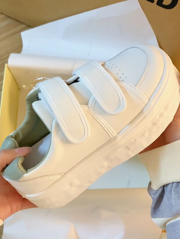 平底 圆头 低帮 魔术贴 深口鞋 皮革 