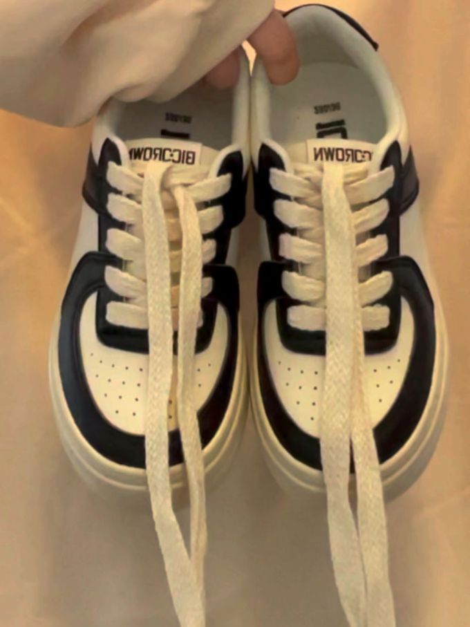 圆头 松紧带 系带 深口鞋 皮革 