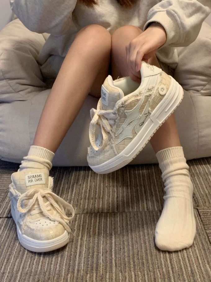 平底 圆头 低帮 系带 深口鞋 