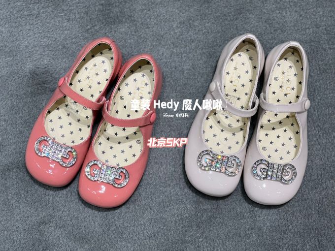 方头 袢扣 浅口鞋 