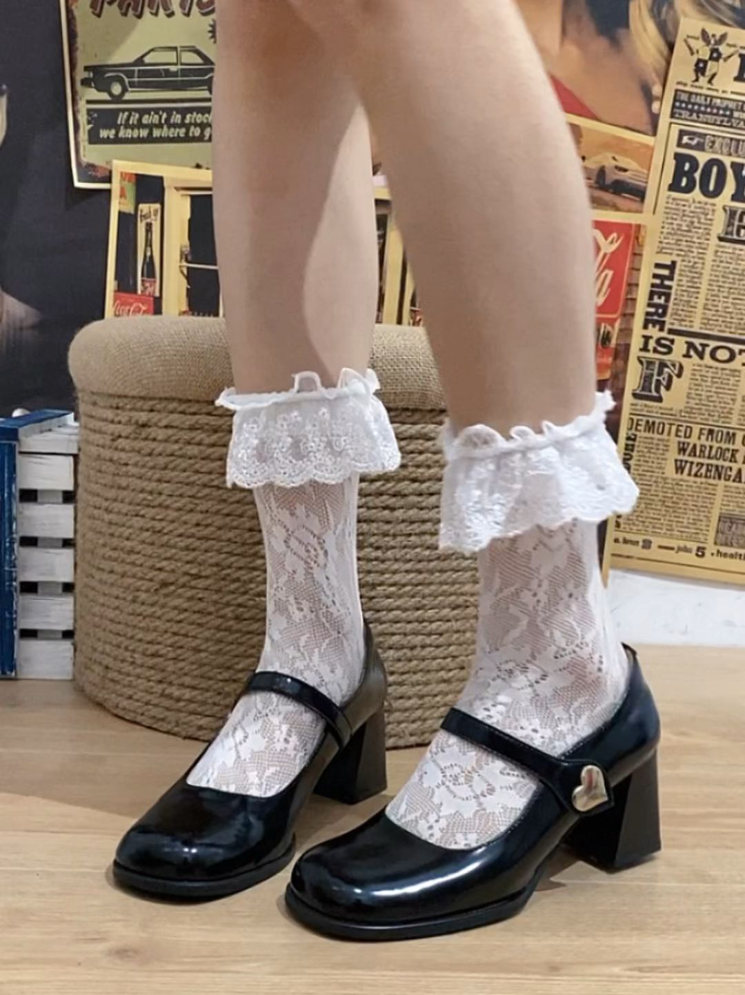 粗跟 中跟 圆头 低帮 袢扣 中口鞋 皮革  - VALI鞋履AI设计主图