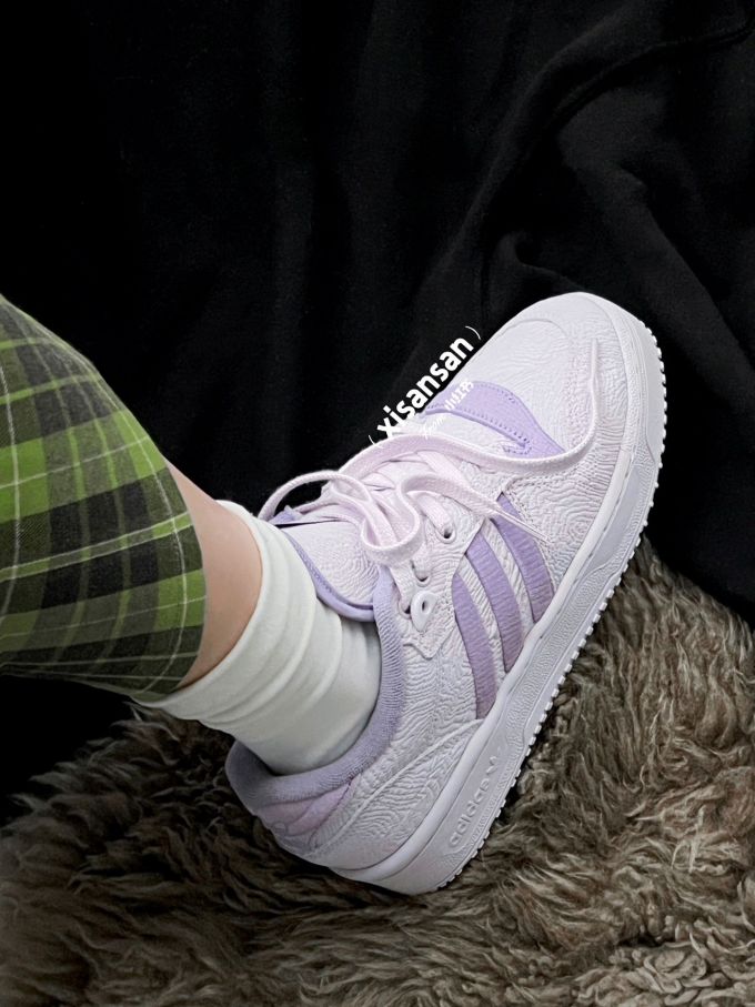 平底 圆头 低帮 系带 深口鞋 