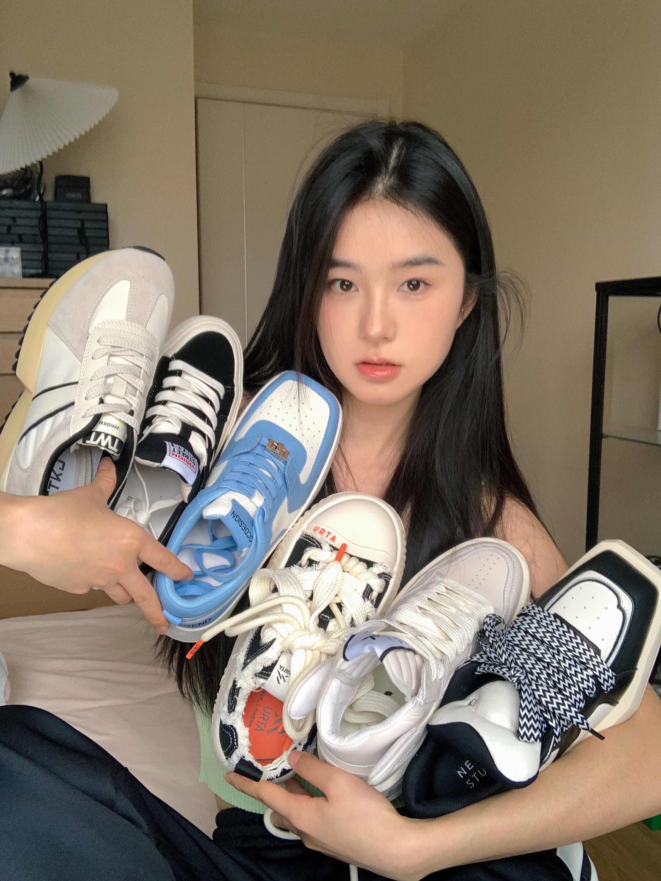 圆头 系带 深口鞋 皮革  - VALI鞋履AI设计主图