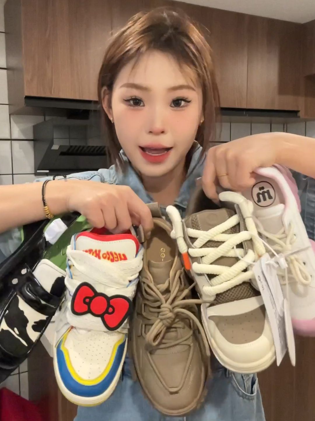 圆头 高帮 魔术贴 深口鞋 皮革  - VALI鞋履AI设计主图