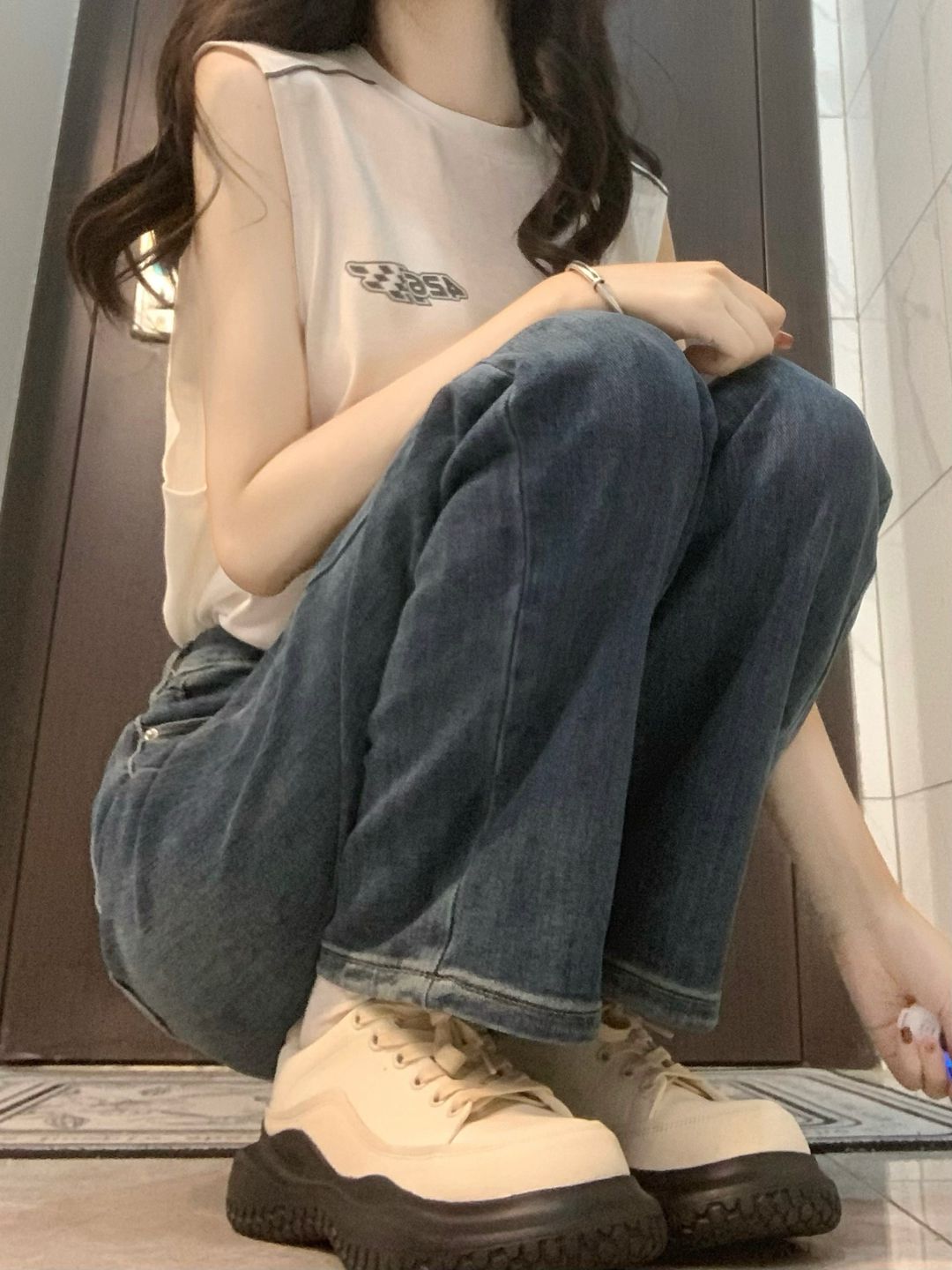 牛仔面料 洗水 轿车黑  - VALI鞋履AI设计主图