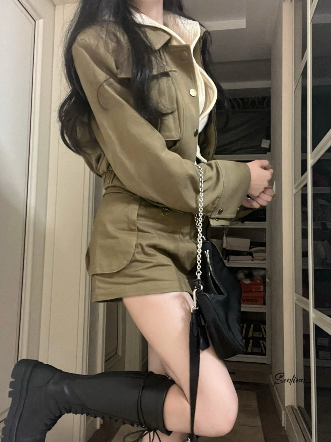 雪纺 翻领 榉树色 海狸鼠色 炽土黄色 海面绿 基础扣饰  - VALI鞋履AI设计主图