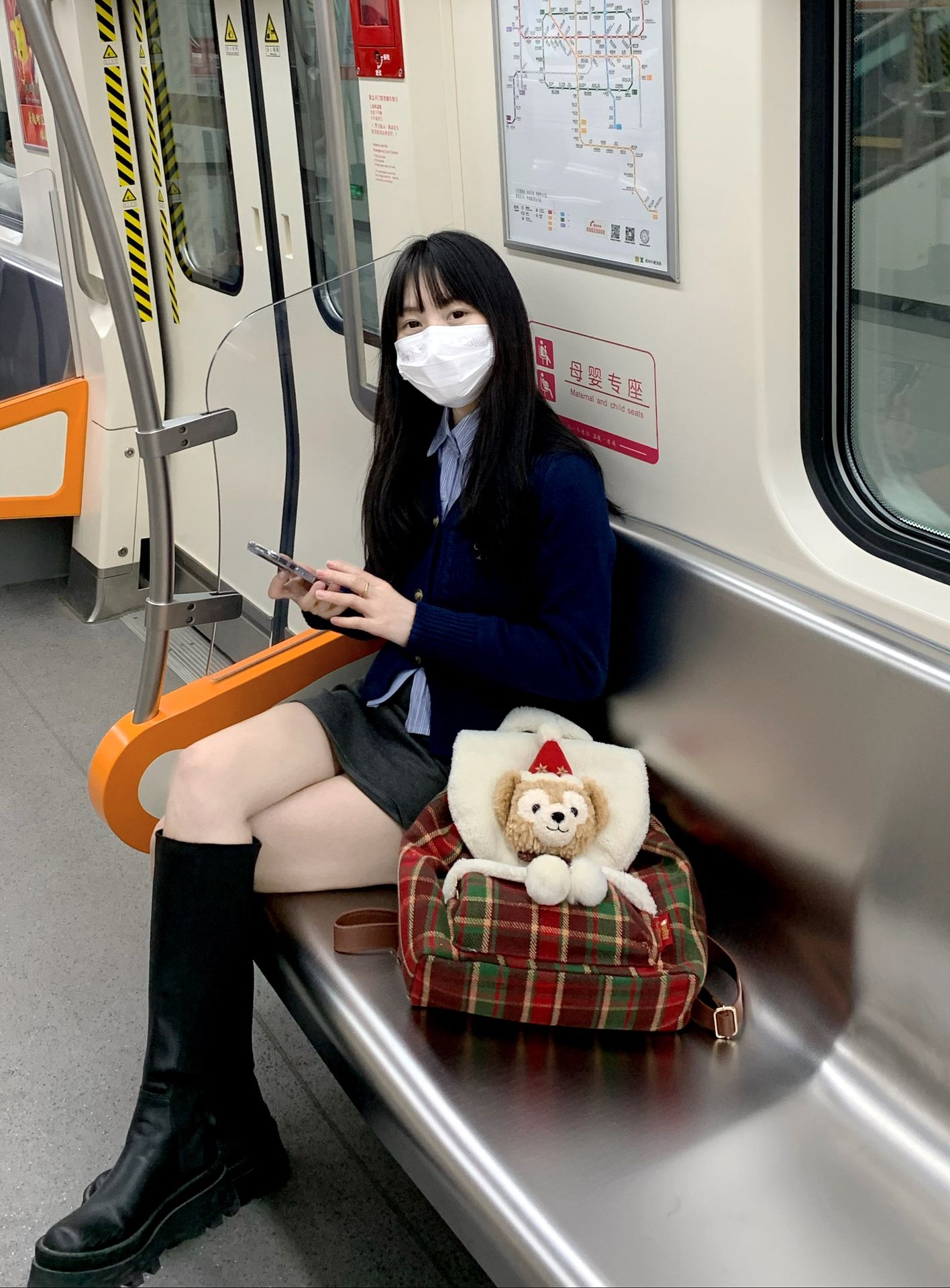 粗跟 中跟 圆头 中筒 皮革  - VALI鞋履AI设计主图