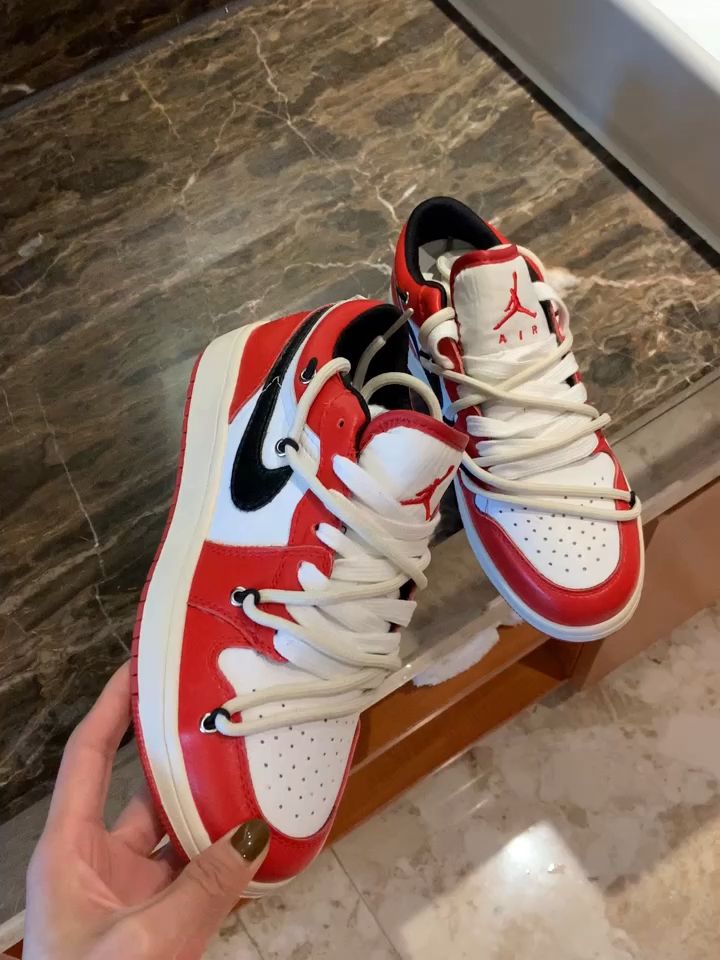 圆头 系带 深口鞋 皮革  - VALI鞋履AI设计主图