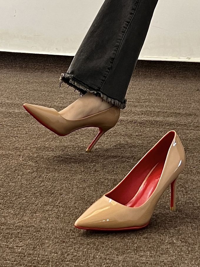 细跟 中跟 尖头 低帮 一脚蹬 浅口鞋 皮革 