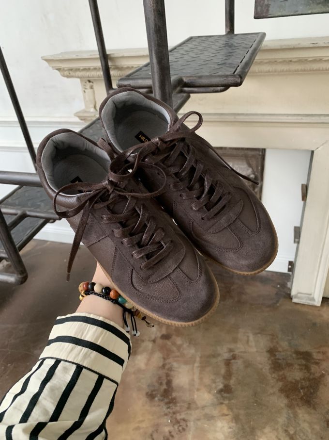 圆头 低帮 系带 深口鞋 皮革 