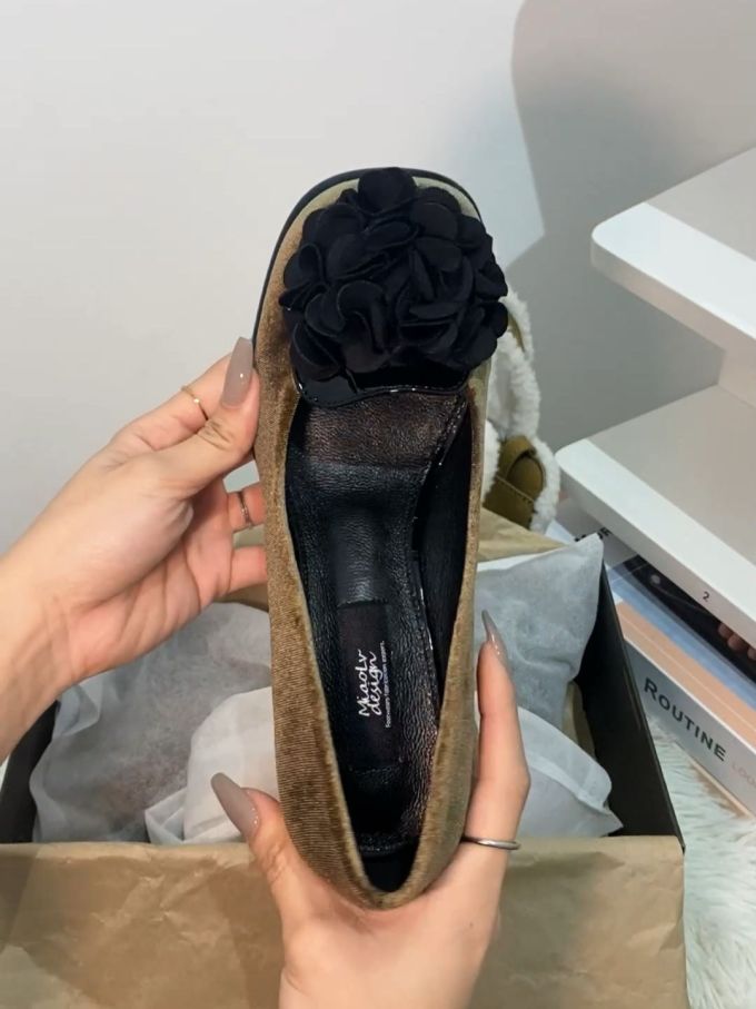 圆头 低帮 一脚蹬 中口鞋 