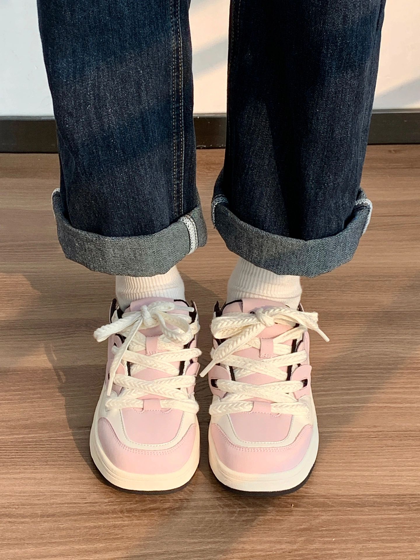 圆头 系带 深口鞋  - VALI鞋履AI设计主图