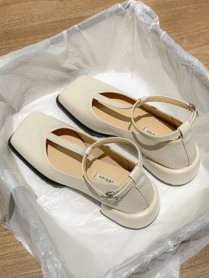 方头 低帮 袢扣 中口鞋 皮革 