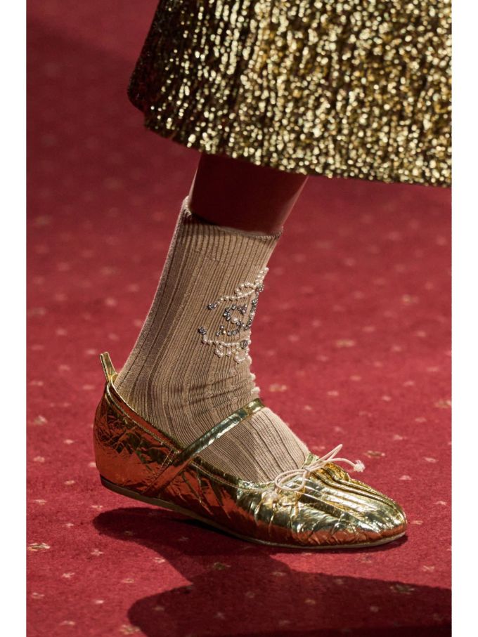 平底 圆头 低帮 袢扣 中口鞋 皮革 