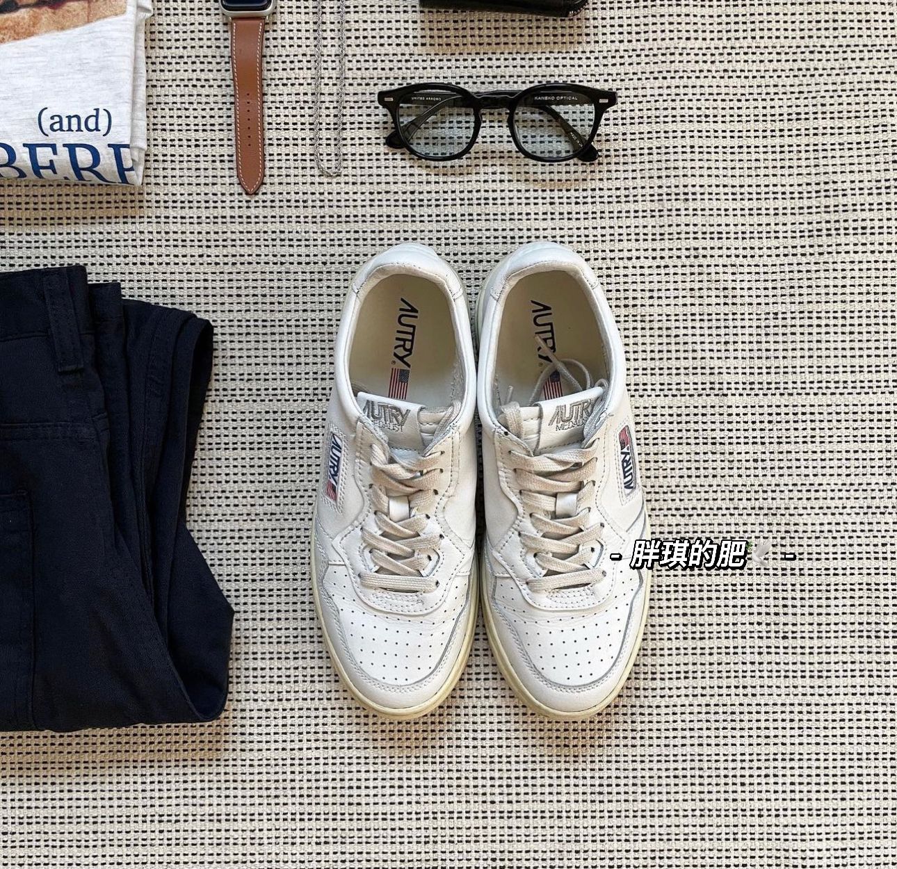 圆头 系带 深口鞋 皮革  - VALI鞋履AI设计主图