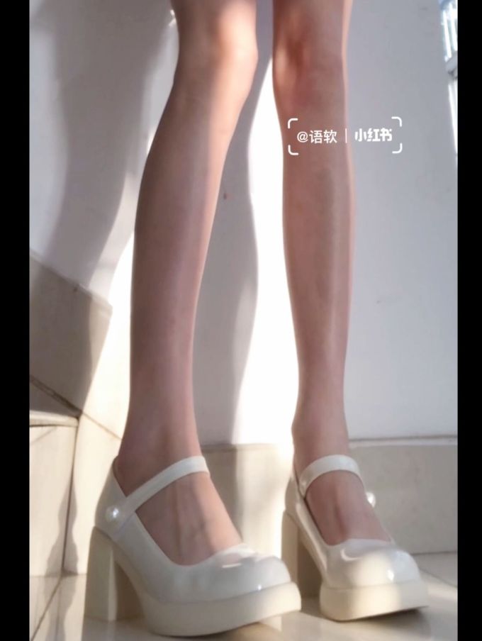 坡跟 高跟 低帮 浅口鞋 皮革 