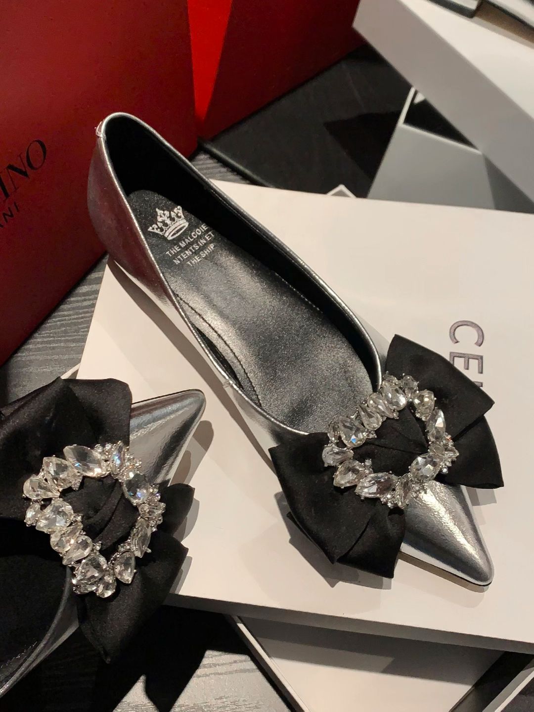 尖头 低帮 一脚蹬 浅口鞋  - VALI鞋履AI设计主图