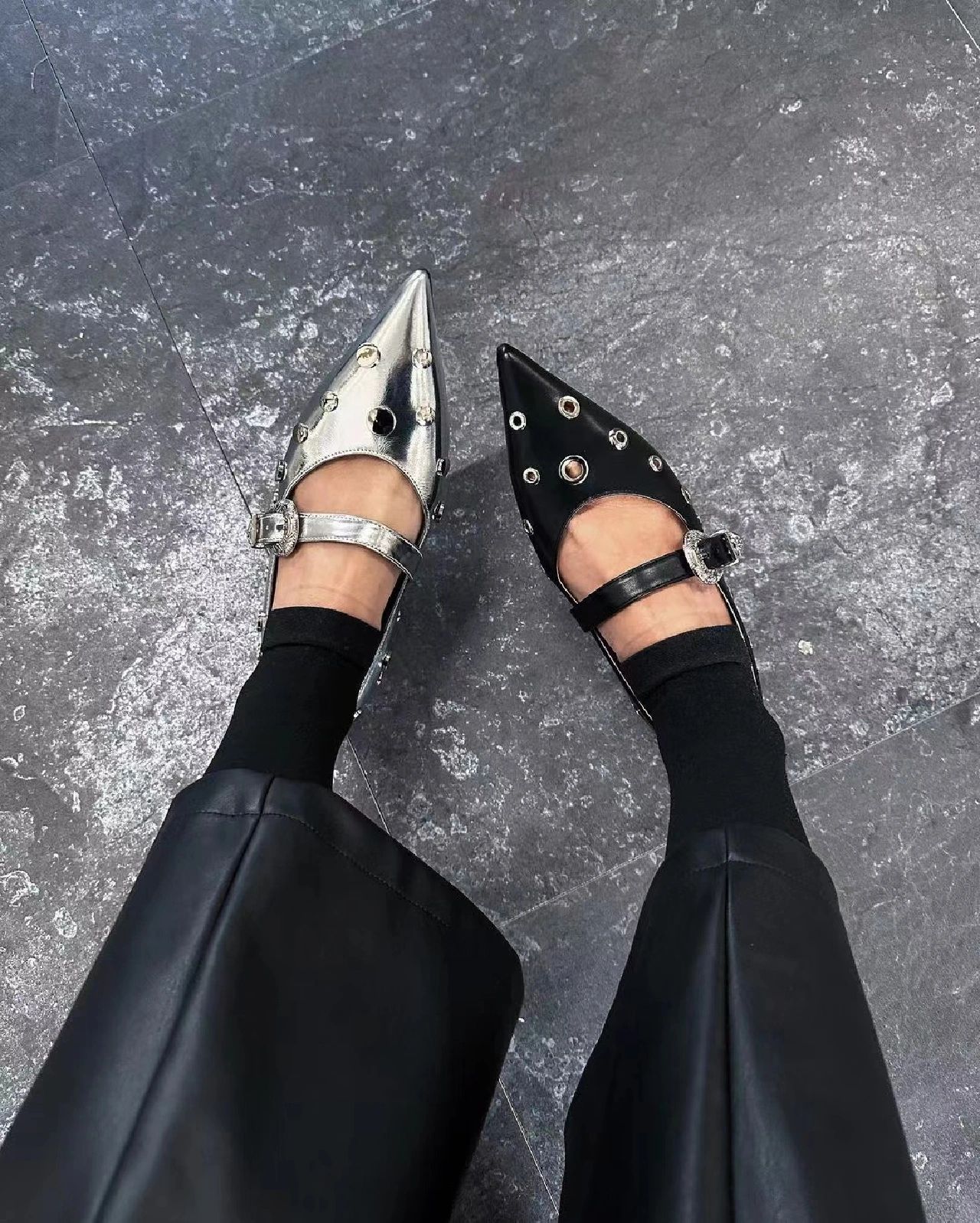 尖头 低帮 袢扣 浅口鞋  - VALI鞋履AI设计主图