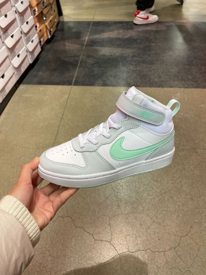 平底 圆头 中帮 系带 魔术贴 深口鞋 皮革 