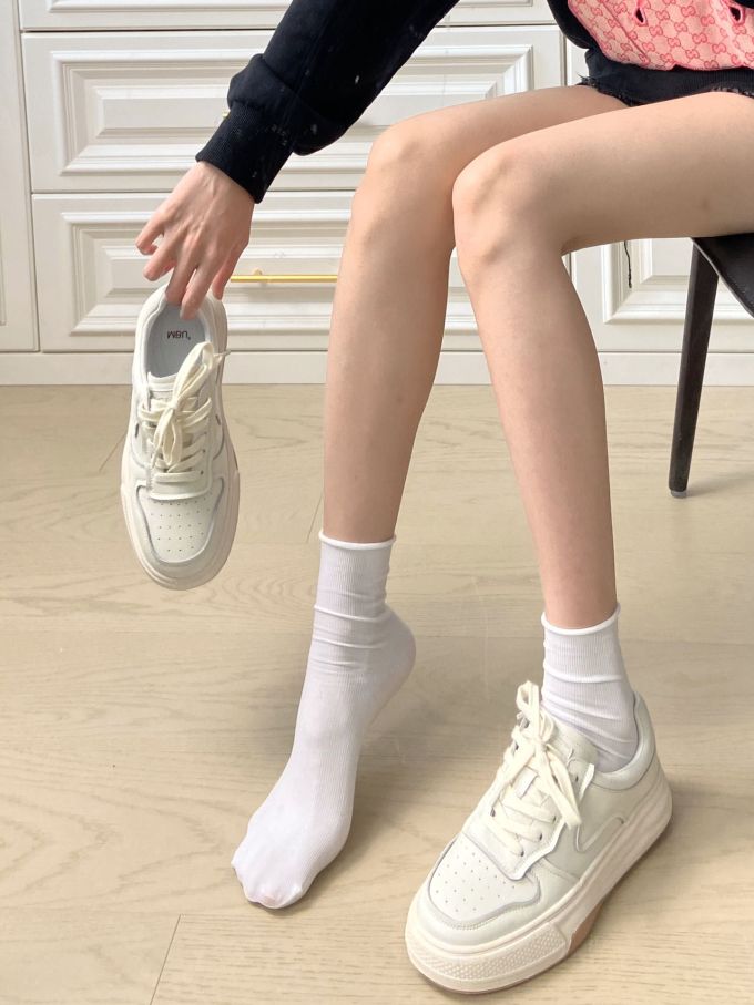 平底 圆头 低帮 系带 深口鞋 皮革 