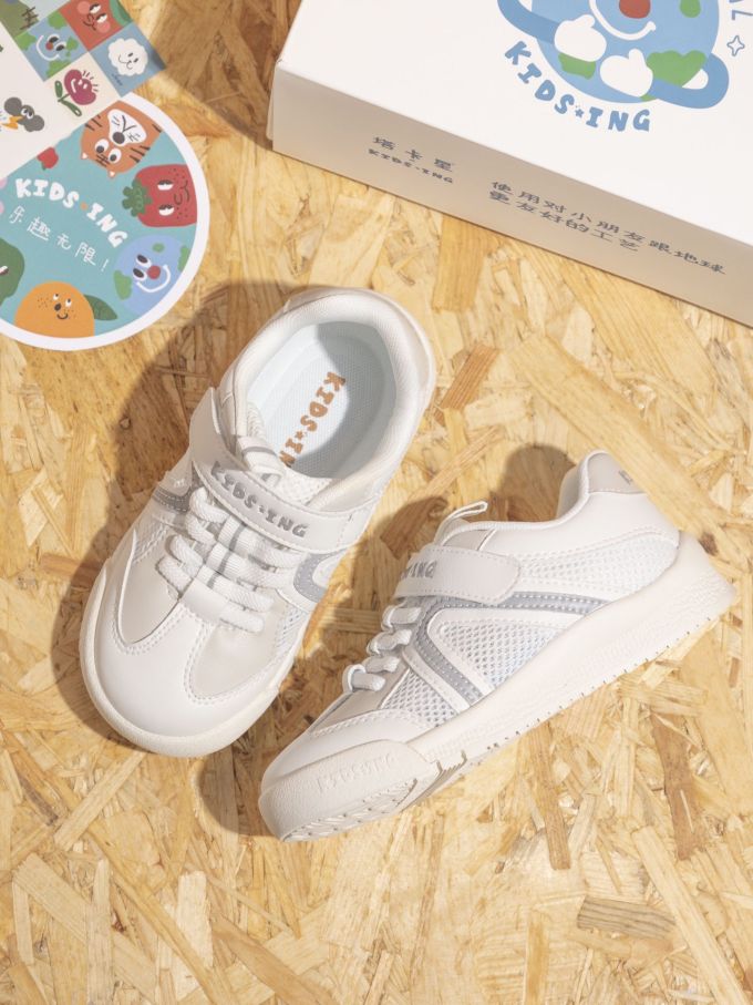 平底 圆头 低帮 魔术贴 深口鞋 皮革 