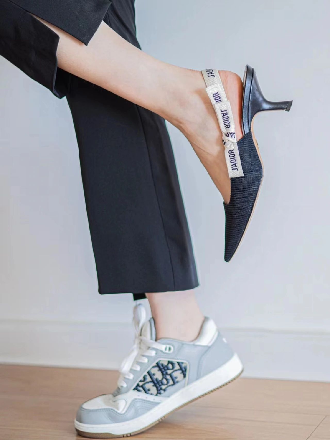 细跟 中跟 低帮 浅口鞋 皮革  - VALI鞋履AI设计主图