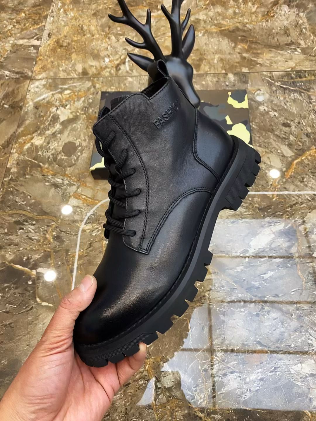 粗跟 低跟 圆头 系带 低筒 皮革  - VALI鞋履AI设计主图