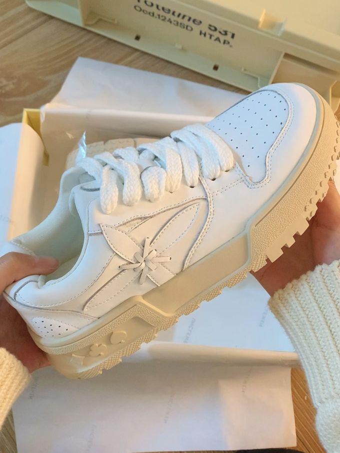 厚底 圆头 低帮 系带 深口鞋 皮革 