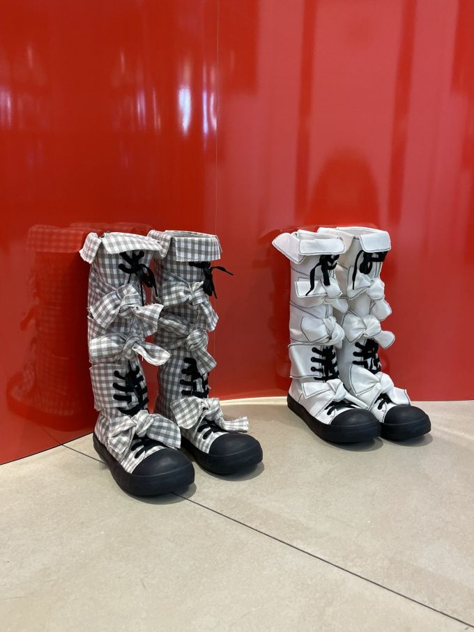 粗跟 低跟 圆头 系带 中筒 皮革 