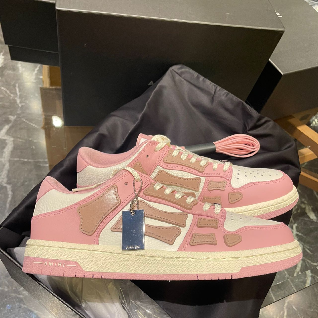 平底 圆头 低帮 系带 深口鞋 皮革  - VALI鞋履AI设计主图